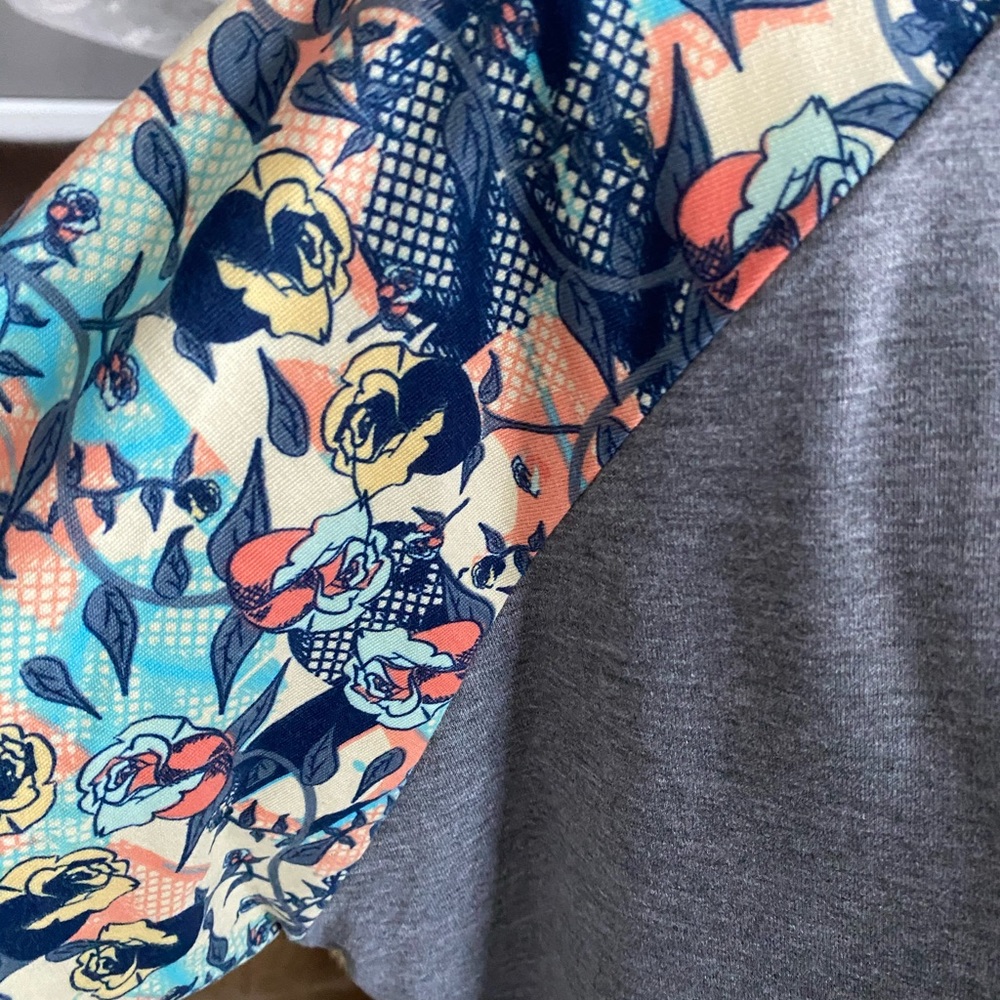 Lularoe Randy - Picture 2 of 2